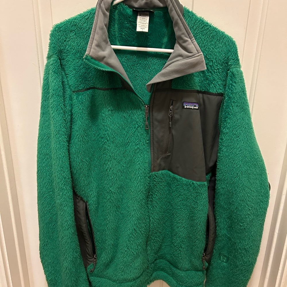 Patagonia Green and Gray Performance Jacket
